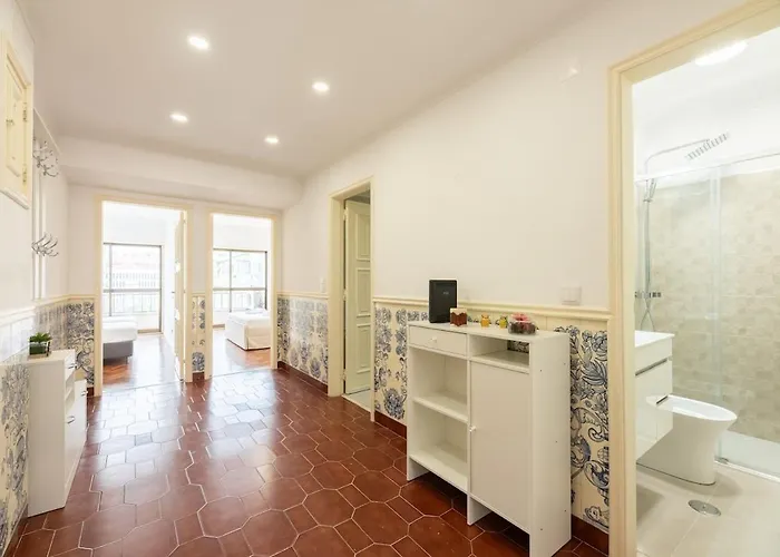 Dj - Palmira Stay * ליסבון