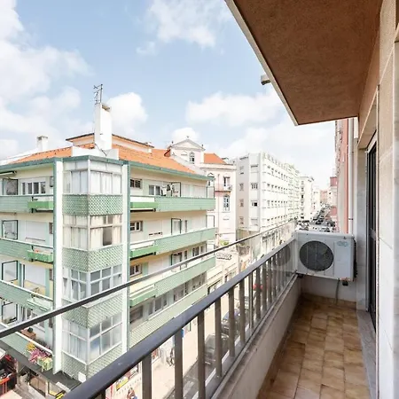 Dj - Palmira Stay Lisboa